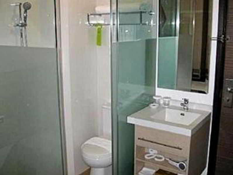 Aqueen Hotel Balestier Singapur Exterior foto